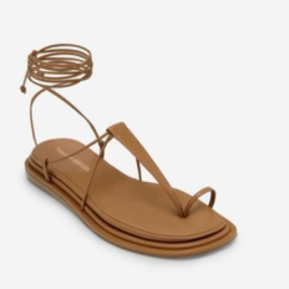 Tamara Mellon Solstice Pillow Top Nappa Leather Flat Sandals size 38